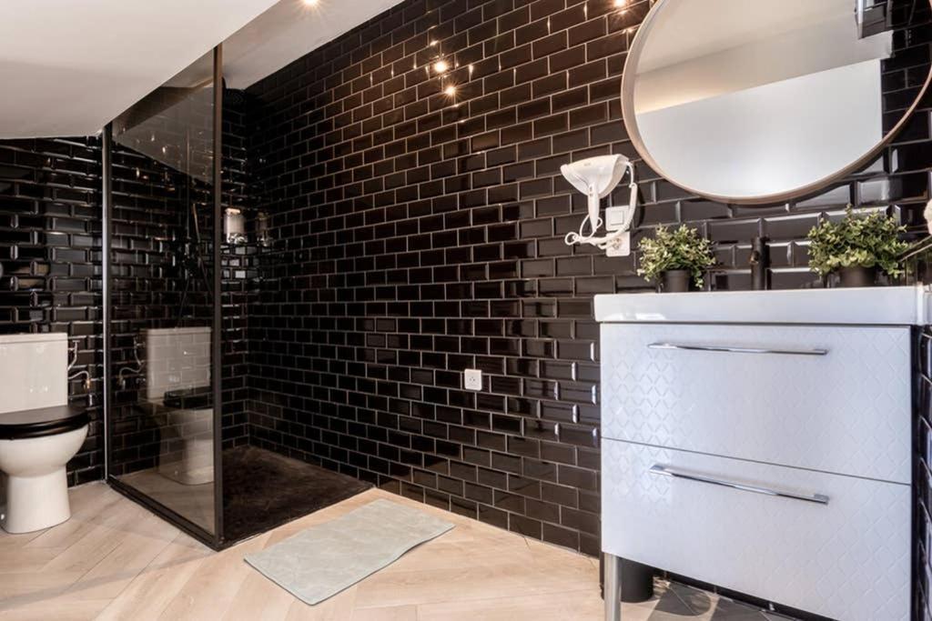 Apartment Penthouse Loft 5min Palais Des Festivals And Terrace View On Castle Cannes