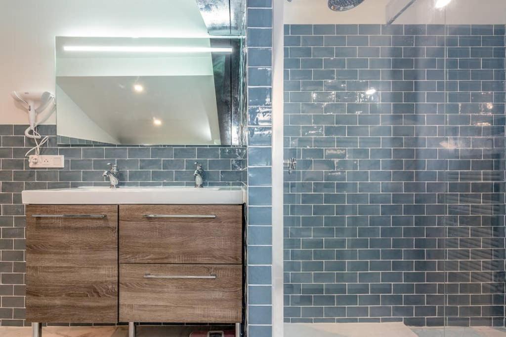 Penthouse Loft 5min Palais Des Festivals And Terrace View On Castle Appartamento *
